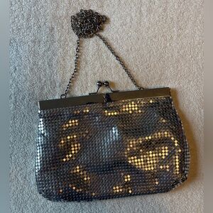 La Regale Silver Metallic Mesh Evening Bag, Clasp Shut, Chain